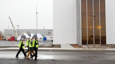 SolarCity’nin Devasa Fabrikası